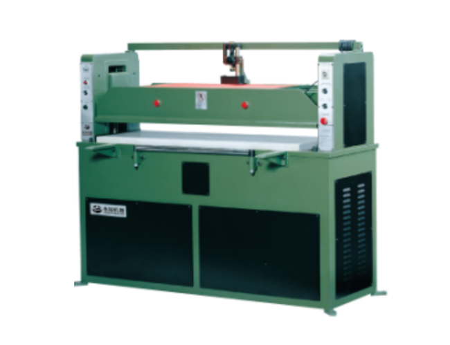 CD-558 FIXED HEAD CLICKING MACHINE